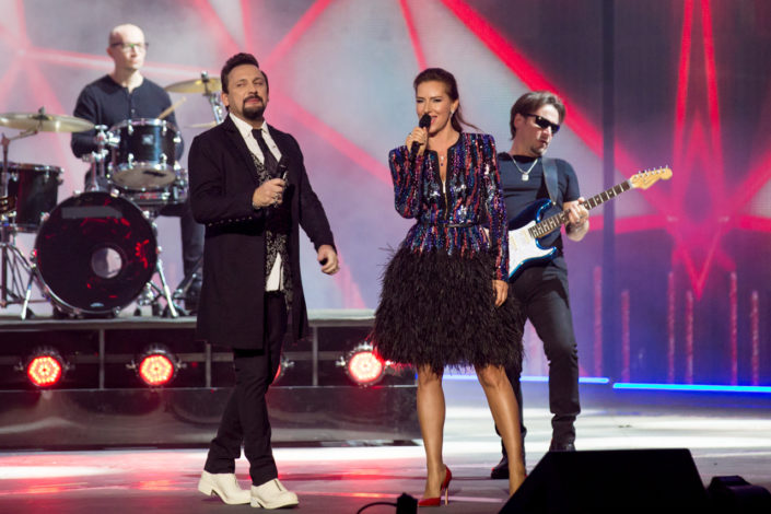 Елена Север и Стас Михайлов на сцене Золотого Граммофона 2017